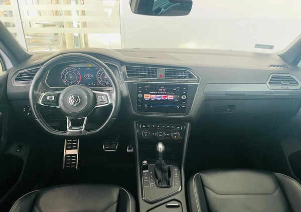 Volkswagen Tiguan cena 114900 przebieg: 84525, rok produkcji 2018 z Człopa małe 781